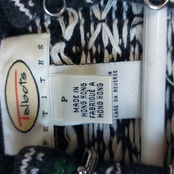 Talbots petite small 100 % cotton Christmas holiday sweater - Picture 9 of 10